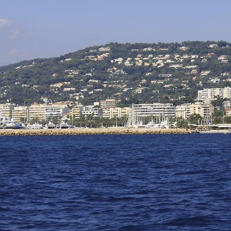 Croisette 81 Hotel คานส์ ห้อง รูปภาพ